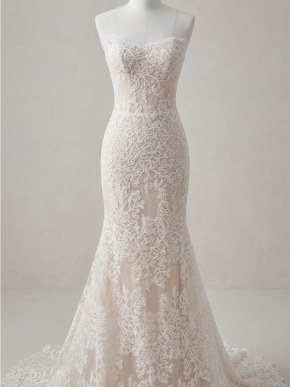 wedding dress new with tag